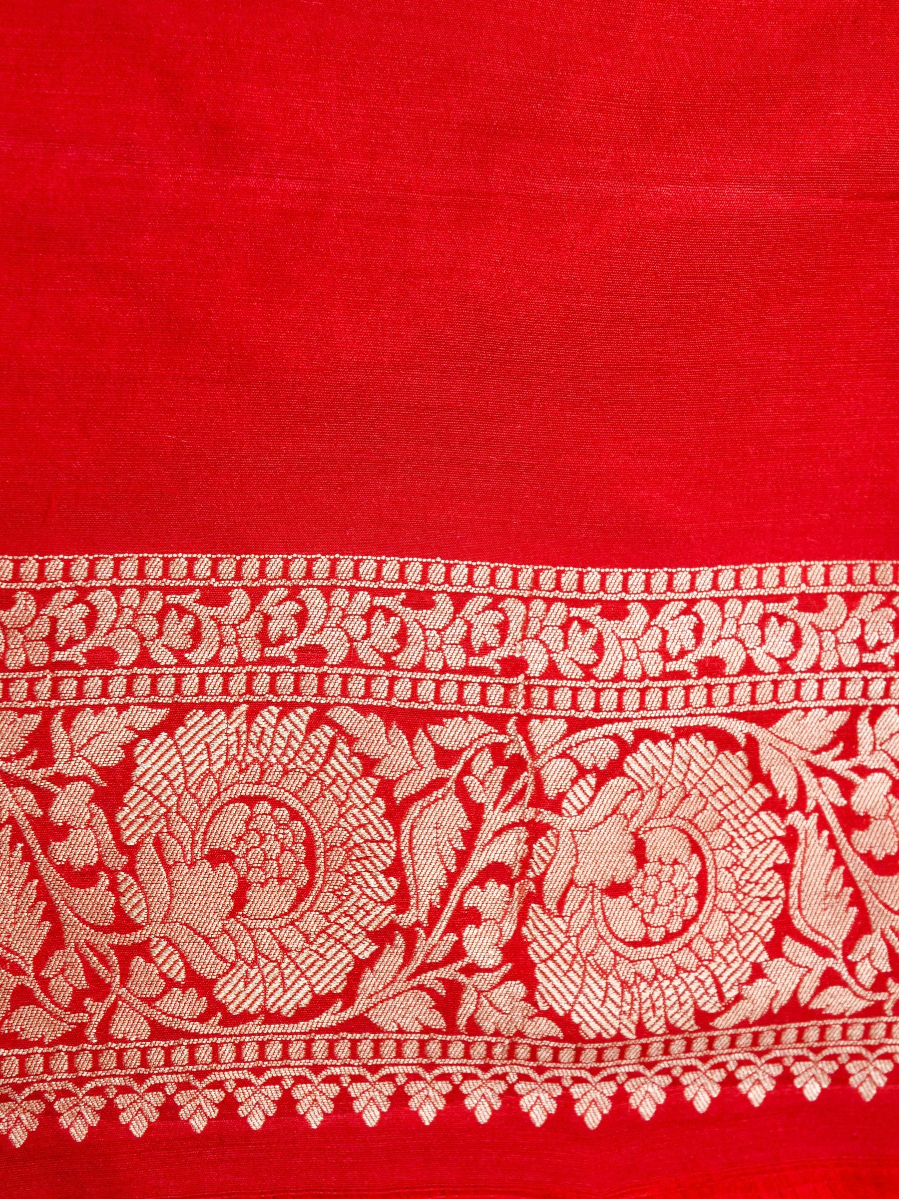 Handwoven Red Banarasi Monga Silk Saree