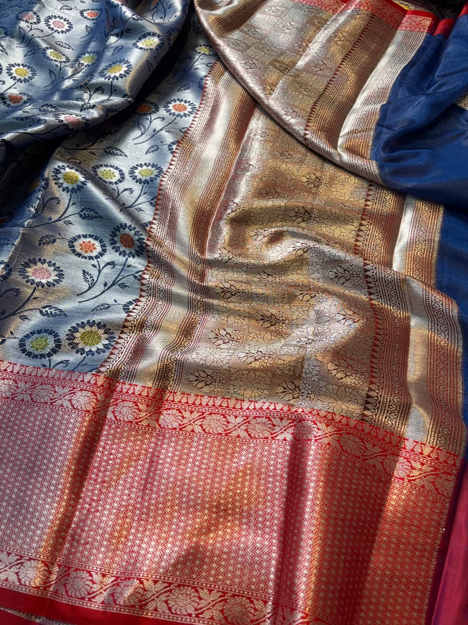 Contrast Banarasi Fancy Katan Tissue Meena Silk Saree