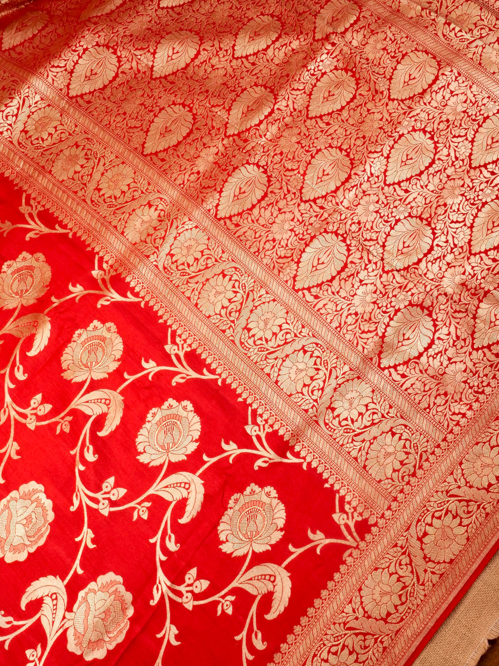Handwoven Red Banarasi Monga Silk Saree