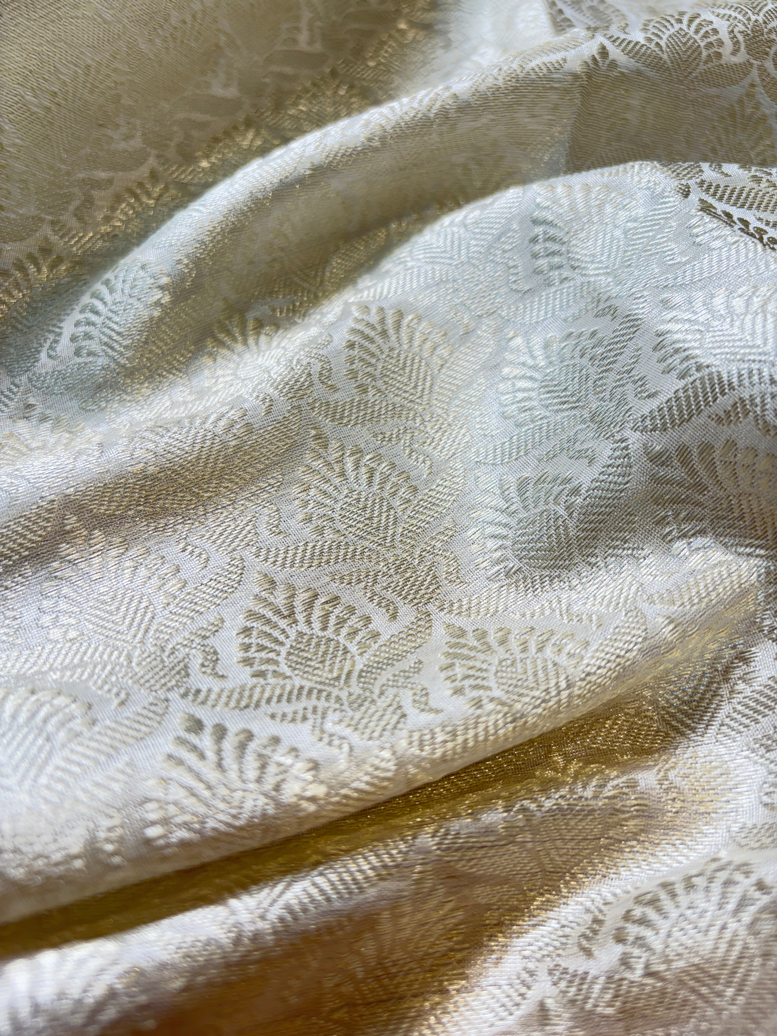 Contrast Banarasi Fancy Katan Brocade Saree