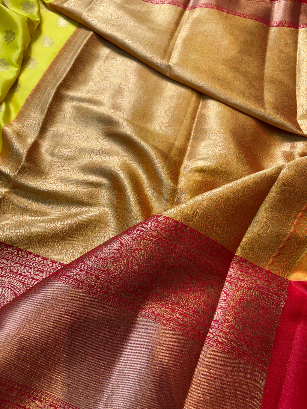 Contrast Banarasi Fancy Katan Silk Saree