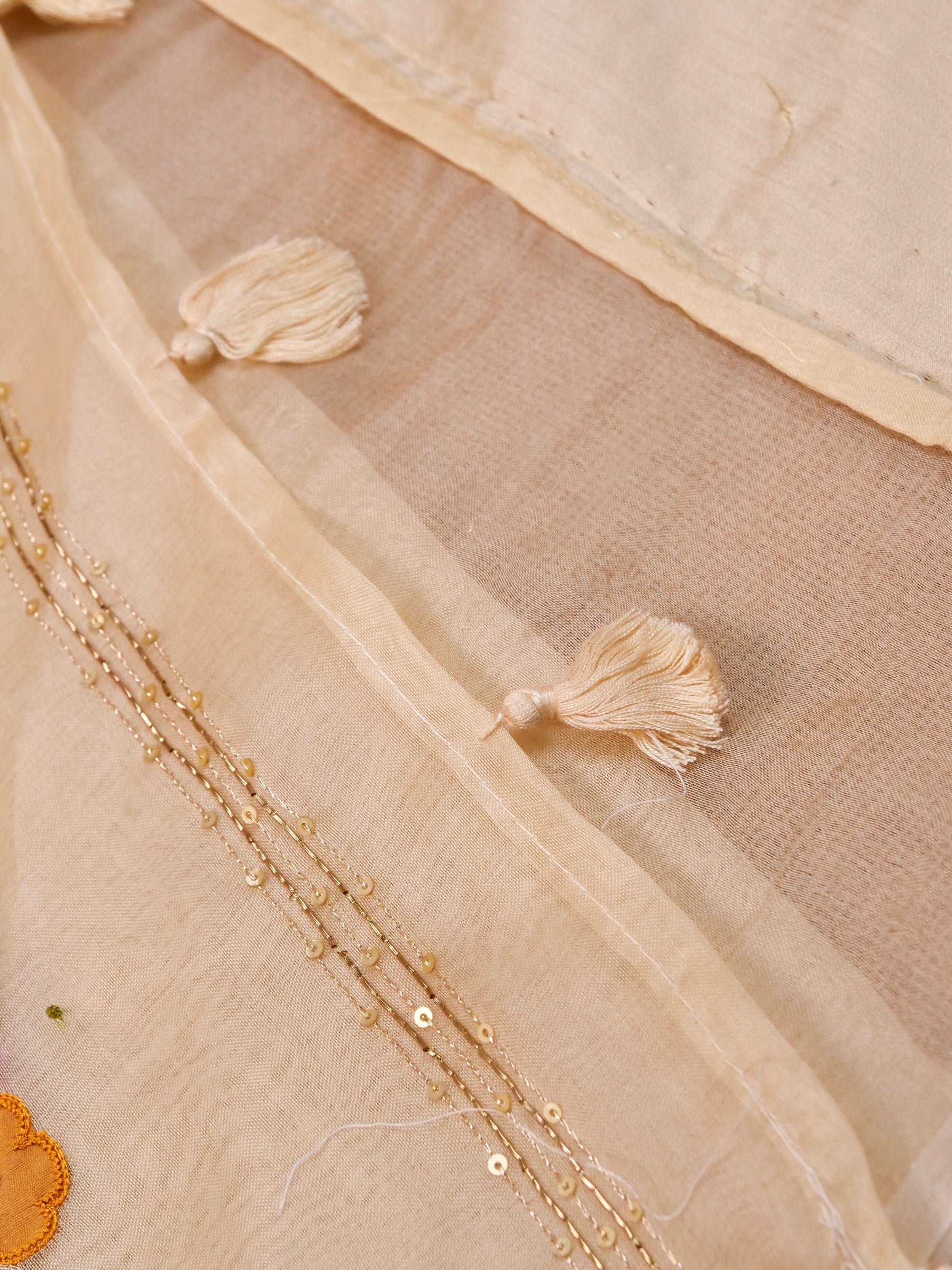 Handwoven Cream Banarasi Organza Silk Saree
