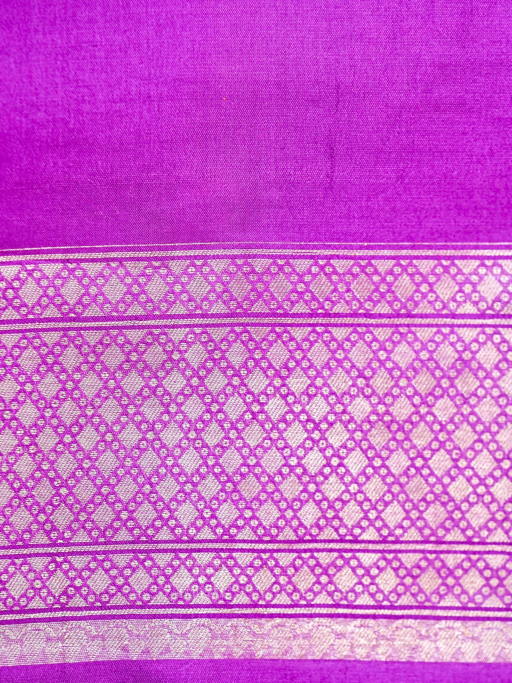 Handwoven Light Purple Banarasi Katan Soft Tissue Silk Saree