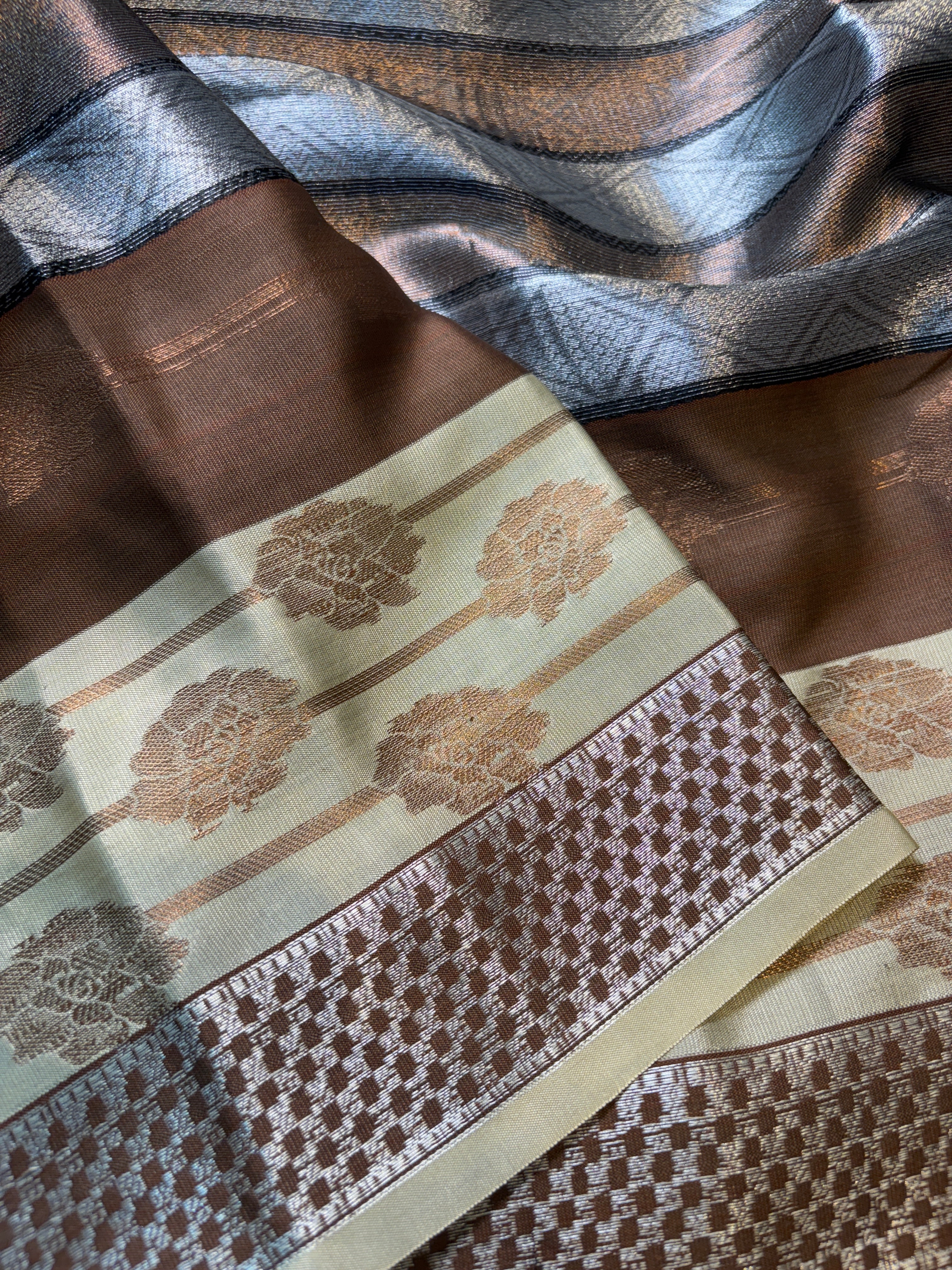 Contrast Banarasi Fancy Tissue Silk Saree