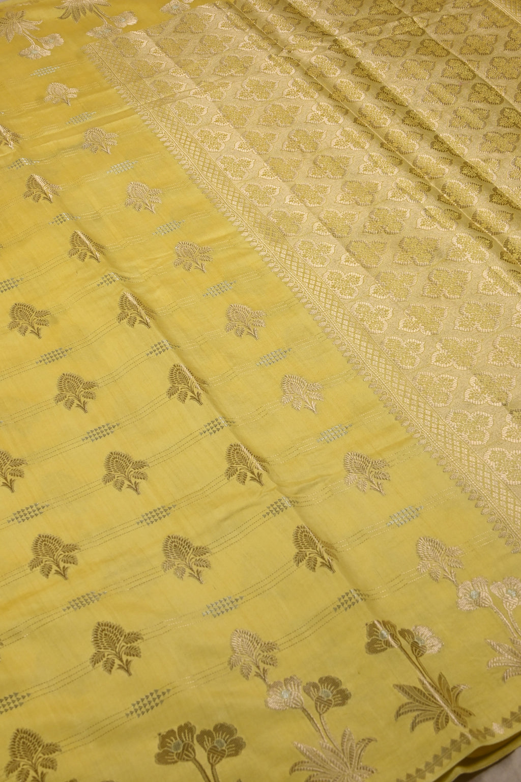 Yellow Pure Banarasi Moonga Silk Saree