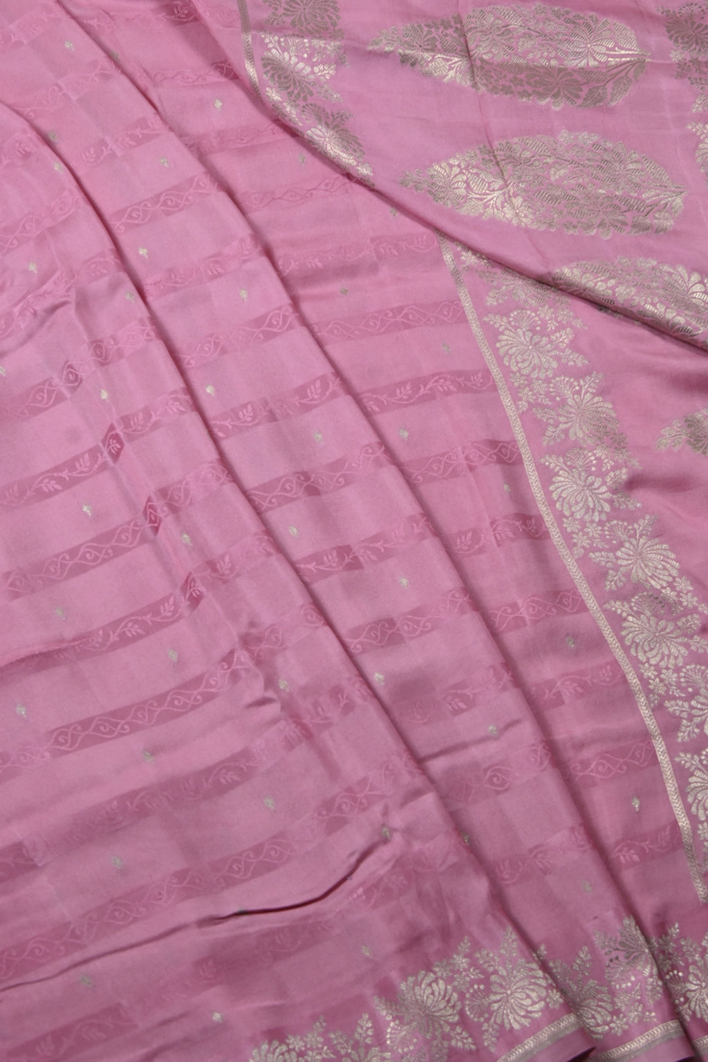 Pinkish Lilac Pure Banarasi Satin Mashru Silk Saree